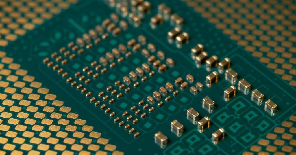 AI Chip Rally Faces a Reality Check as Memory Cycle Risks Return