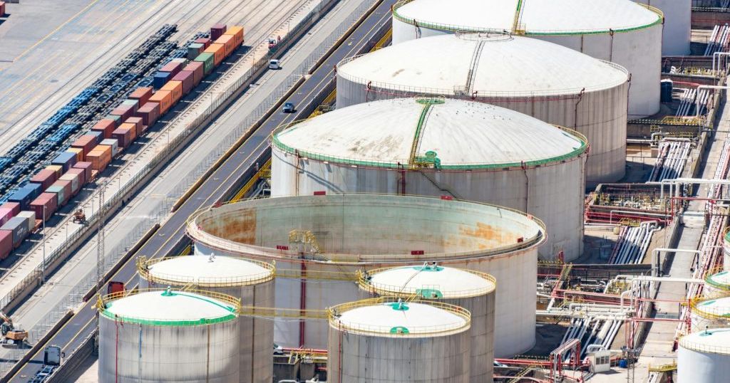 Why the UAE Is Breaking Away From OPEC’s Oil Strategy
