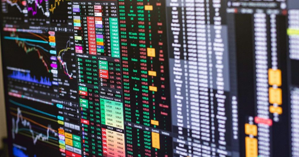 European Markets Rally on Geopolitical Optimism Amid FSB Warnings Over $2 Trillion Private Credit Risks