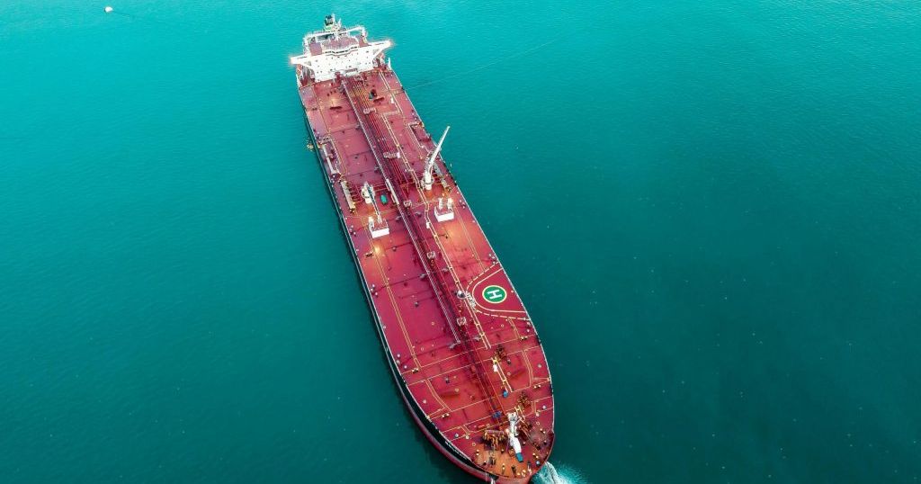 SpaceX Leverage and Strait of Hormuz Risks Fuel Market Turbulence